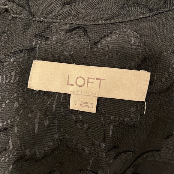 Lot of 7 shirts, AE, Loft, Zumba, Adidas, Under Armour, BananaRep, Lulu Lemon - Picture 11 of 14